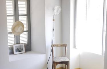 Hydra Artist House - Photo 3