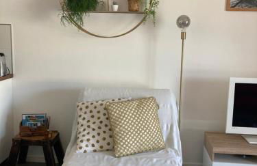 Charmant Studio avec vue sur le port et falaises - Foto 14