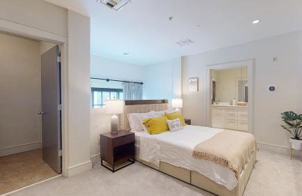 Charmingly Trendy Cloverdale Loft - Gated Parking! - Foto 14