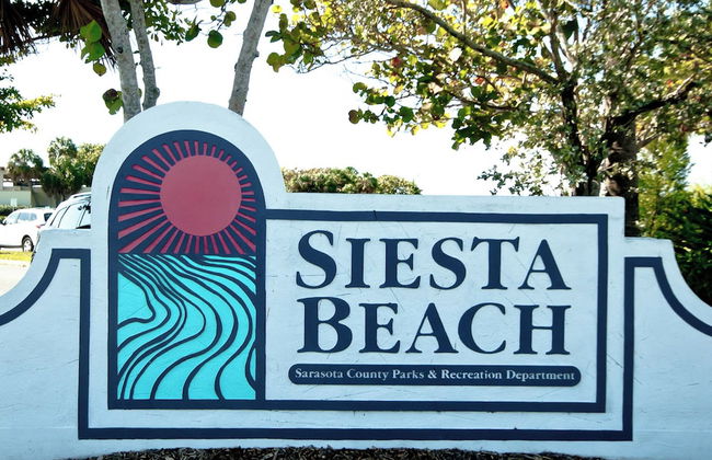 Crescent Street by VTrips - Photo 27