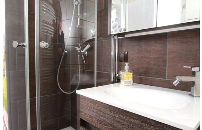 Ferienhaus Toms Hutte mit Terrasse in Dornum - Photo 11