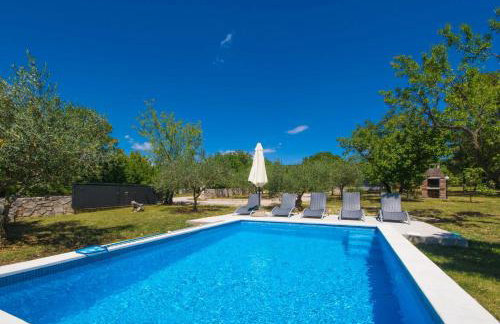 Villa Loreta, a beautiful and cozy villa minutes away from the sea - Foto 12