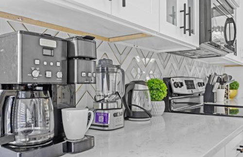 Serene Villa Haven at Allevo Homes - Foto 17