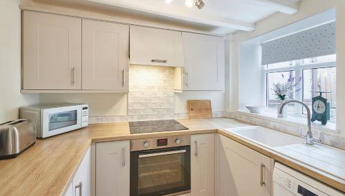 Host & Stay - Rose Cottage, Pickering - Foto 3, stove, pet friendly, toaster, minibar