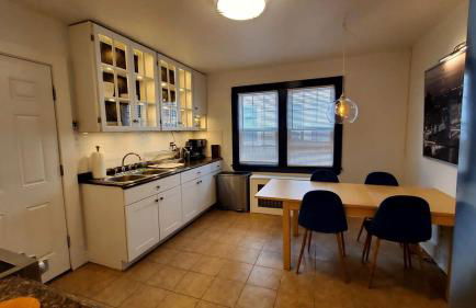 The Blue Sapphire 2BR 2 King beds & ample backyard - Foto 38