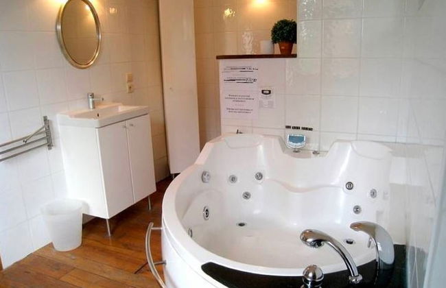 Quaint Farmhouse in Maffe With a Turkish Bath - Foto 14