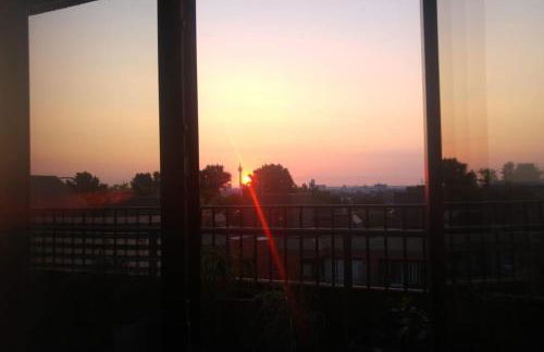 Rheinblick7 Neuss - Spektakulärer Blick auf die Düsseldorfer Skyline - Ruhig Modern Privatparkplatz Aufzug - Top Anbindung an Messe Flughafen Hauptbahnhof - Foto 50