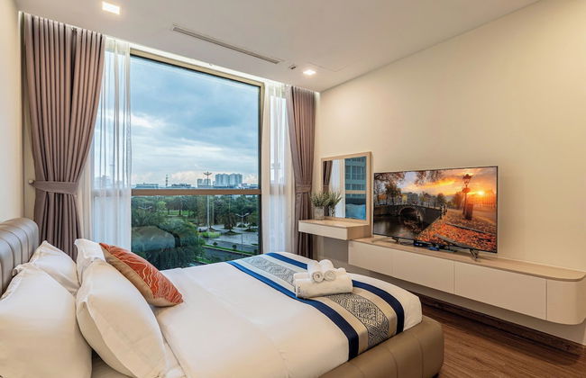 Cozy- Vinhomes Central Park Apartments - Photo 47