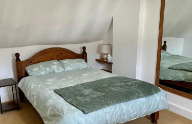 Bridge Cottage Stunning 4 bed thatched cottage - Photo 21