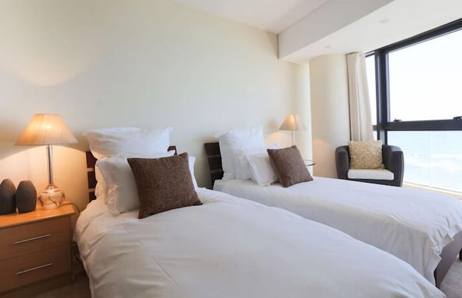 Loddeys Ocean View Apartments - Photo 2