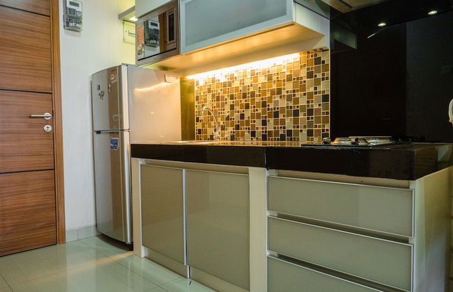 Luxurious 1BR At Dago Suites Apartment - Foto 18