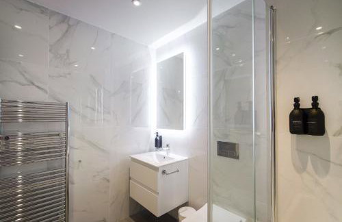 Omnia by The Heim - Photo 26