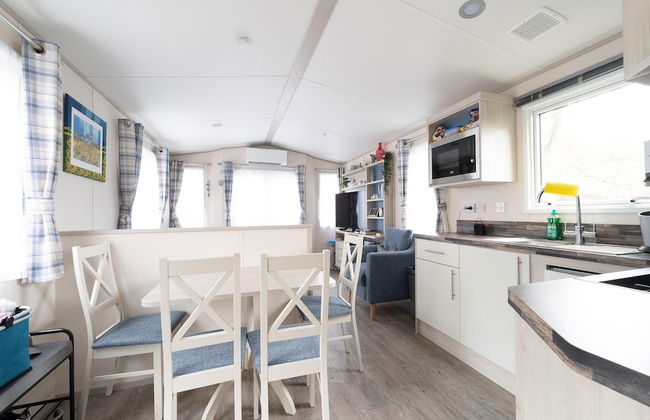 Chalet in Renesse Near Sandy Beaches - Photo 40