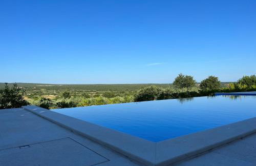 Villa Matea - heated pool, peace, view - Photo 11