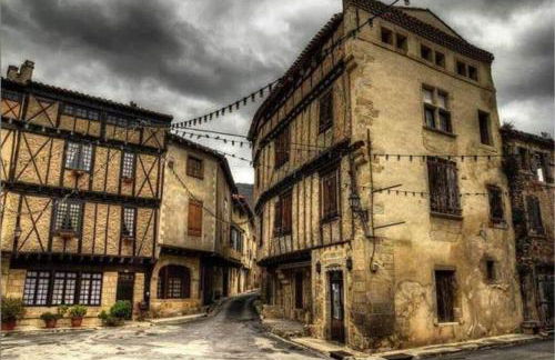 MAISON DE NOSTRADAMUS*** OCCITANIE INSOLITE - Foto 1