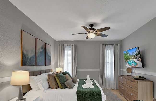 Modern Chic 7-BR with Pool & Gameroom - Foto 11