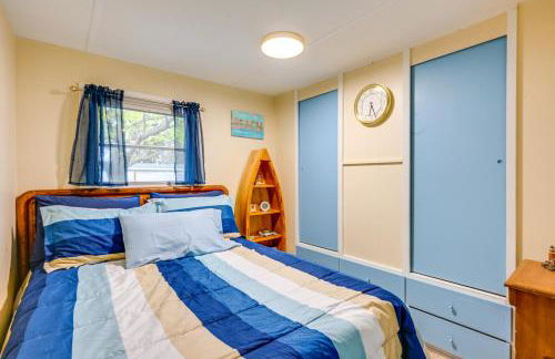 Walk to Lake Huron Pet-Friendly Caseville Cottage - Photo 15