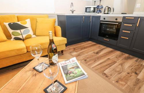 Teal Cottage - Photo 7