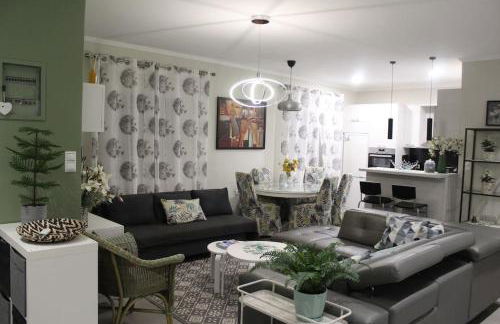 Panos modern country house - Photo 2