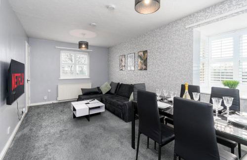 Cozy 2 Bed Apartment - Unlimited Wi-Fi - Free Parking - Sleeps 6 - By Old Trafford - Foto 28