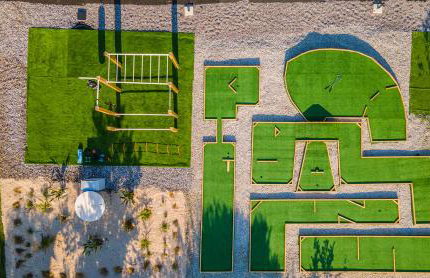 Villa Ami, Roda, Corfu: 10 guests, heated pool, private mini golf, pool table & more!! - Foto 33