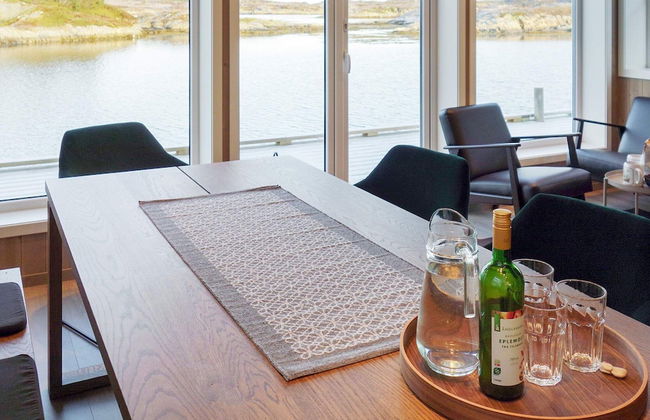 6 Person Holiday Home in Averoy - Foto 10