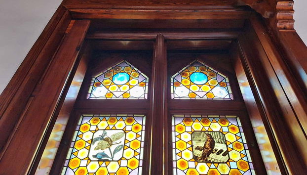 Ventanas del Capricho de Gaudí