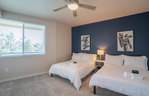 Posh 2BD - Gym, Pool, Parking, W-D - Sleeps 8 - Foto 28