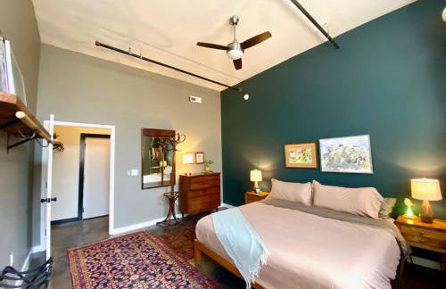 Modern City Loft Downtown Lynchburg VA LYH HUGE - Foto 39