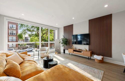 Brand New Building in the Medical District - Foto 1