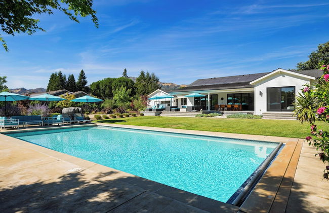 Luxe, Pool, Spa, Fire Pit, Game Room, Piano Sonoma Pool Retreat by Avantstay - Foto 48