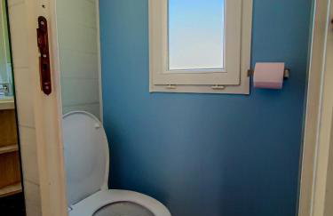 Mobil-home lumineux et climatisé avec piscine et jardin cadre paisible pour famille ou couple - Foto 11