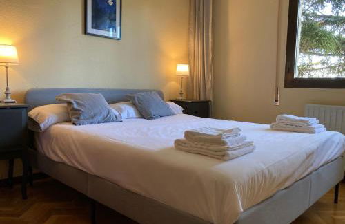 Los Cedros, gran chalet con piscina y apartamento en Navacerrada - Foto 20