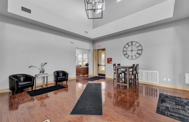 Luxurious 1 Bed 1 Bath Apartment At The Meadows 1 Bedroom Apts by FlexHaus - Photo 21