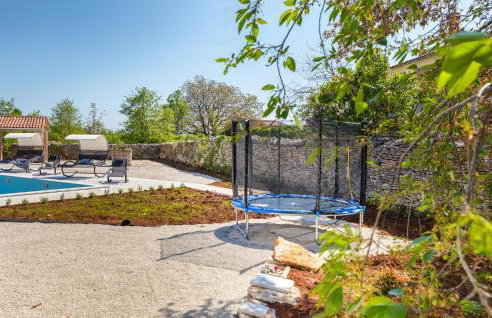 Amazing Home In Modrusani With Wifi - Foto 13