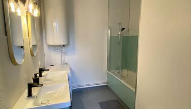 Appartement T4 et Parking à 3km du Futuroscope - Foto 4