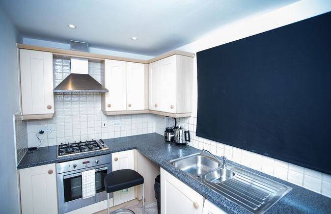 Superior 2 bedroom Apartments - Photo 36