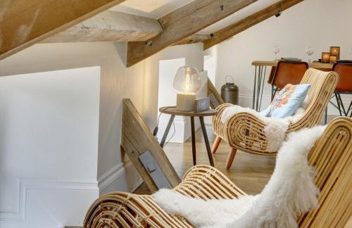 Loft 11 - Unique Apartment with Stunning Views - Photo 11