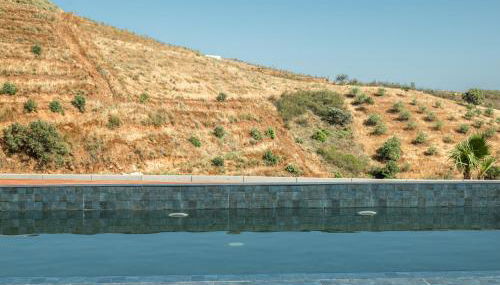 Portugals Infinity Eco Suite Resort - Foto 2