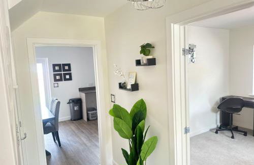 4 Bed House - Sleeps 7 - Pets - Parking - Wifi - Foto 16