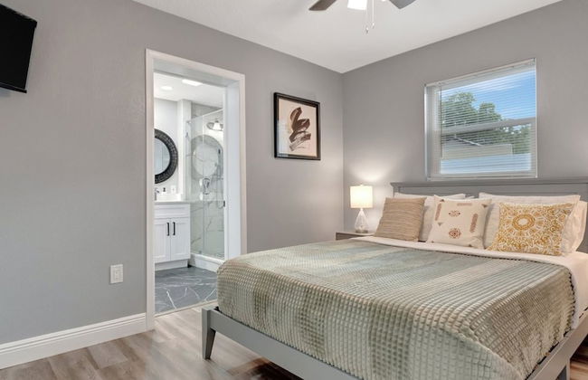 4b 2b w Hot Tub BBQ Firepit 9mins to Beach - Foto 15