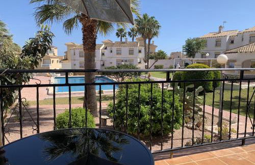 Las Carolinas residence with pool - Foto 1