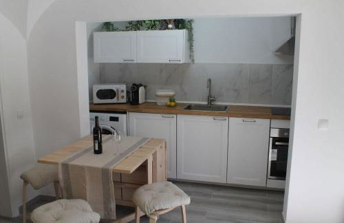 Casa das Bonecas by LovelyStay - Foto 18