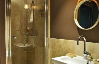 confortable maison familiale à l'entrée du village médiéval - Foto 19