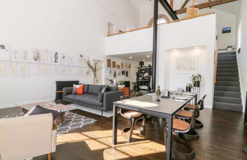 The Pump House Art Studio - Foto 9