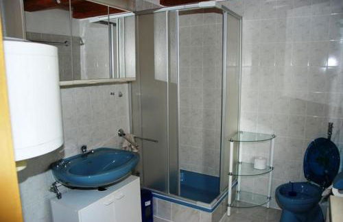 Fam Waack - Photo 12