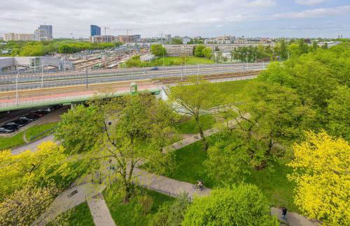 Elegant Apartment Żoliborz next to Metro and Westfield Arkadia by Noclegi Renters - Foto 8