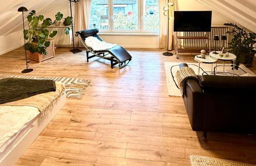 Rooftop Lounge Apartment 7 - Stilvoll wohnen nahe der Uniklinik Homburg - Photo 1