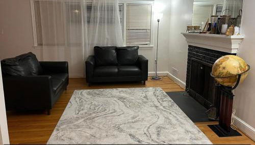 Spacious 5BR Arlington Home with Parking & Yard - Woodrow - Foto 3