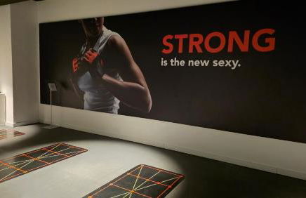 Business suite with skyline view with parking space - Foto 14